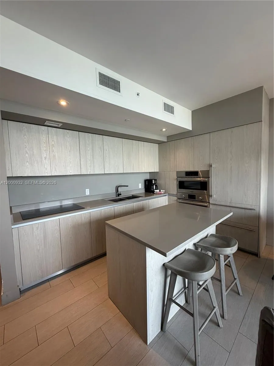 4010 S Ocean Dr R804, Hollywood, Florida 33019, Hollywood, Florida 33019, 3 Bedrooms Bedrooms, ,2 BathroomsBathrooms,Residential,For Sale,4010 S Ocean Dr R804, Hollywood, Florida 33019,A12000932