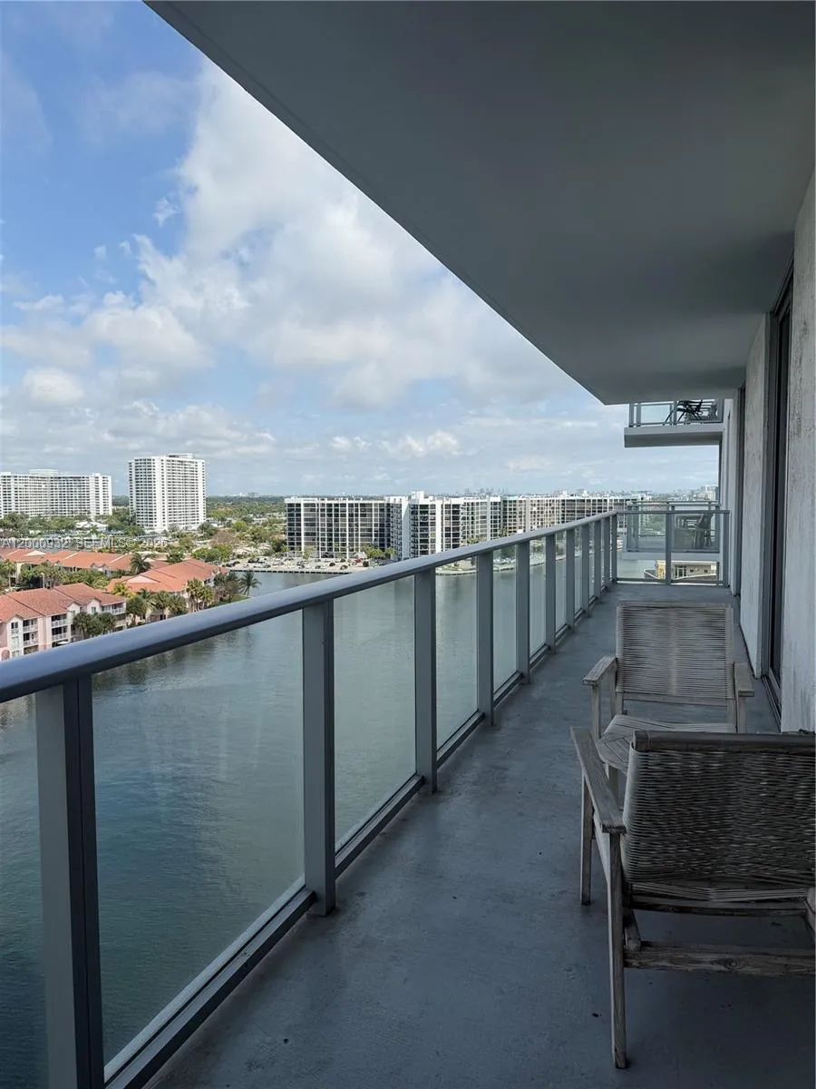 4010 S Ocean Dr R804, Hollywood, Florida 33019, Hollywood, Florida 33019, 3 Bedrooms Bedrooms, ,2 BathroomsBathrooms,Residential,For Sale,4010 S Ocean Dr R804, Hollywood, Florida 33019,A12000932