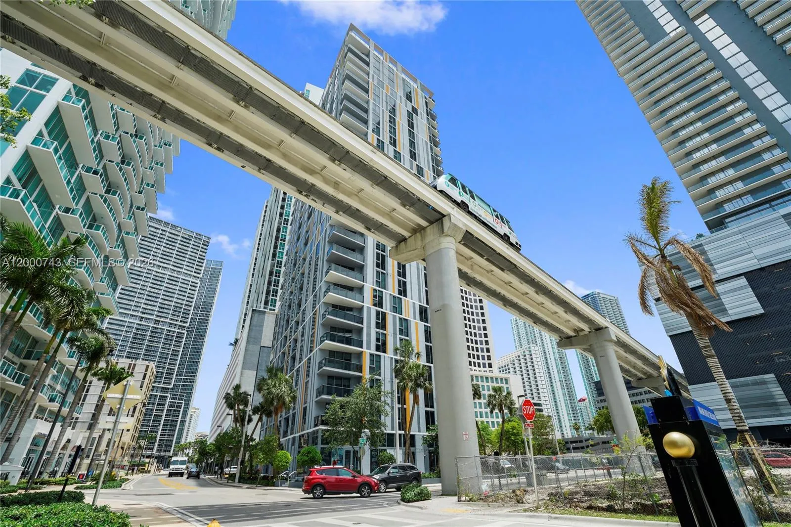 31 Se 6 St 2201, Miami, Florida 33131, Miami, Florida 33131, 2 Bedrooms Bedrooms, ,2 BathroomsBathrooms,Residential Lease,For Rent,31 Se 6 St 2201, Miami, Florida 33131,A12000743