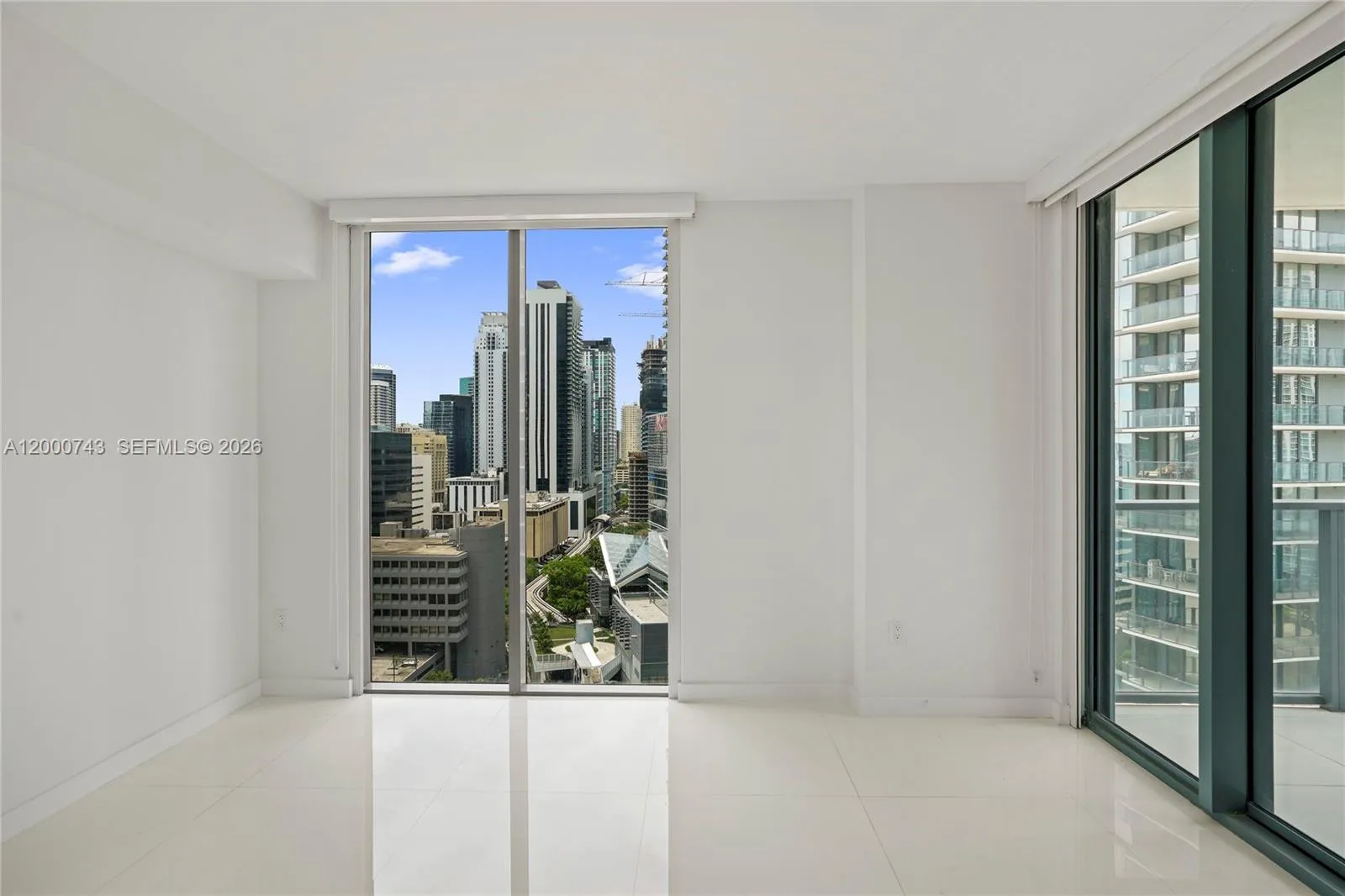 31 Se 6 St 2201, Miami, Florida 33131, Miami, Florida 33131, 2 Bedrooms Bedrooms, ,2 BathroomsBathrooms,Residential Lease,For Rent,31 Se 6 St 2201, Miami, Florida 33131,A12000743