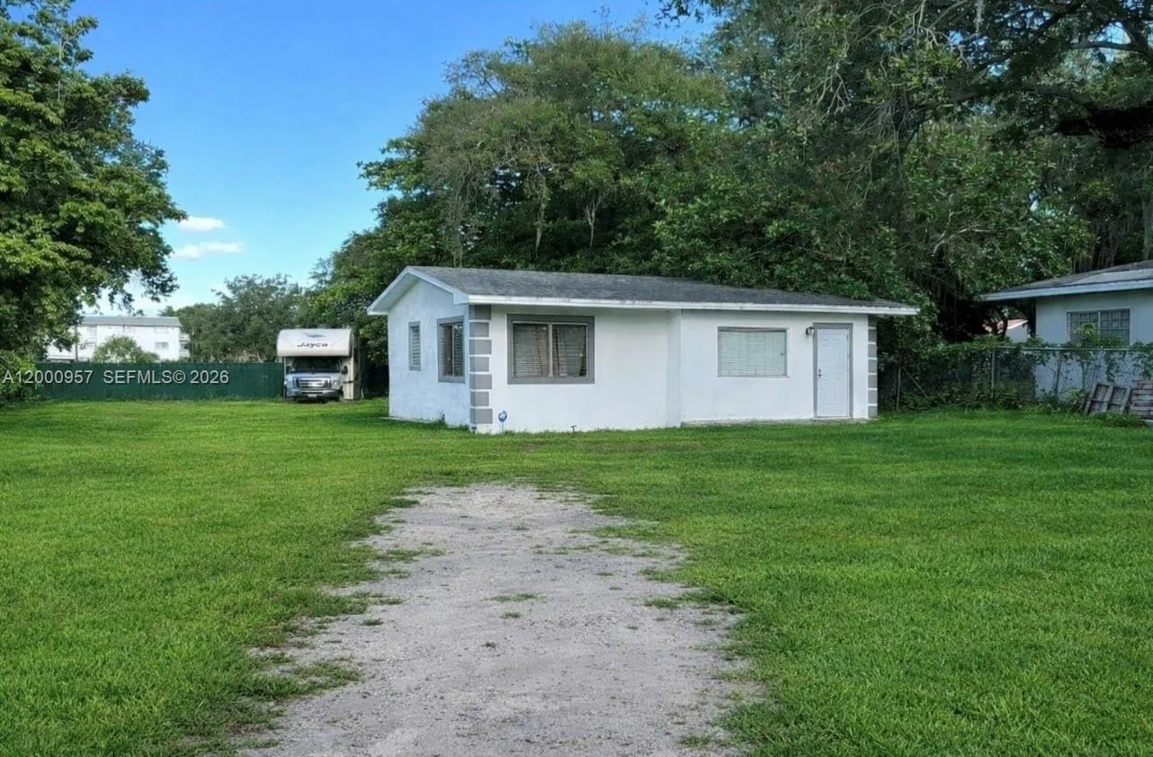 15206 Ne 8th Ave, Miami, Florida 33162, Miami, Florida 33162, 2 Bedrooms Bedrooms, ,1 BathroomBathrooms,Residential,For Sale,15206 Ne 8th Ave, Miami, Florida 33162,A12000957