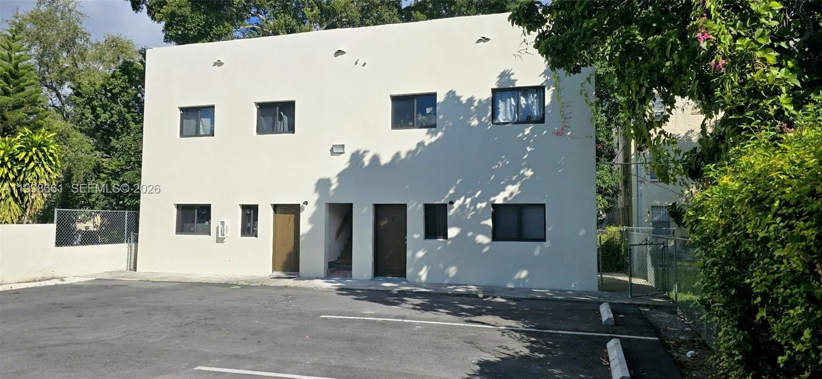 1037 Sw 4th St 4, Miami, Florida 33130, Miami, Florida 33130, 2 Bedrooms Bedrooms, ,1 BathroomBathrooms,Residential Lease,For Rent,1037 Sw 4th St 4, Miami, Florida 33130,A11998661