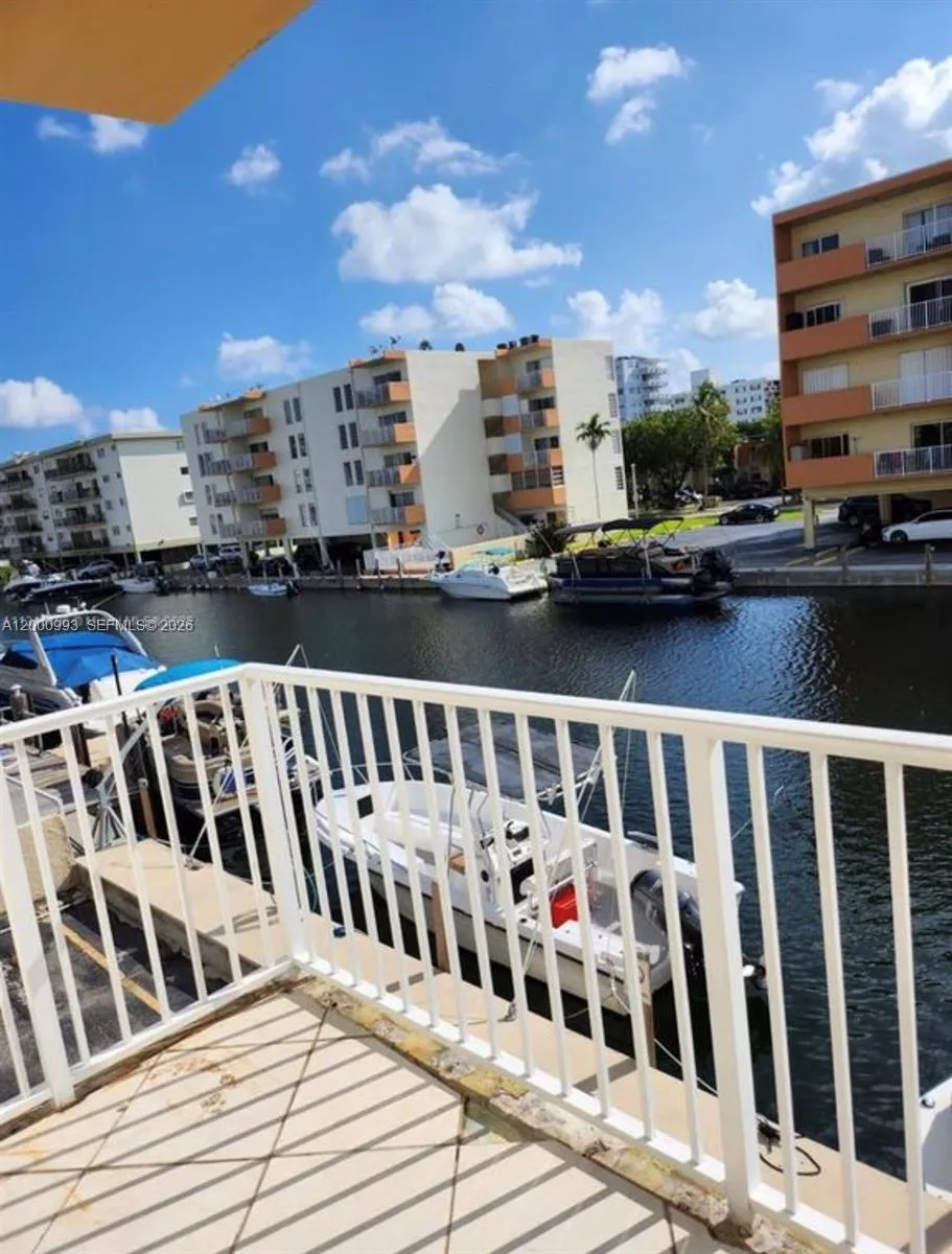 3536 Ne 168th St 403, North Miami Beach, Florida 3, North Miami Beach, Florida 33160, 2 Bedrooms Bedrooms, ,1 BathroomBathrooms,Residential Lease,For Rent,3536 Ne 168th St 403, North Miami Beach, Florida 3,A12000993