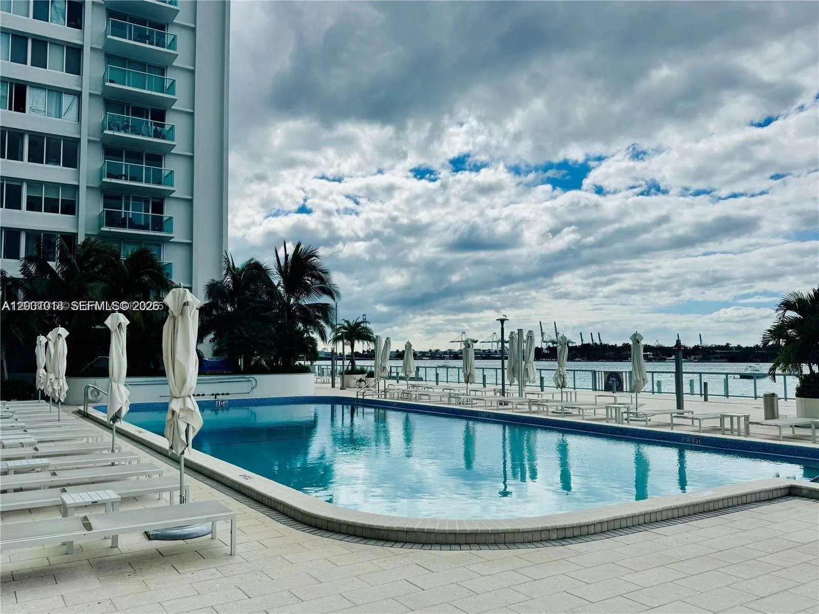 1000 West Ave 1504, Miami Beach, Florida 33139, Miami Beach, Florida 33139, ,1 BathroomBathrooms,Residential Lease,For Rent,1000 West Ave 1504, Miami Beach, Florida 33139,A12001018