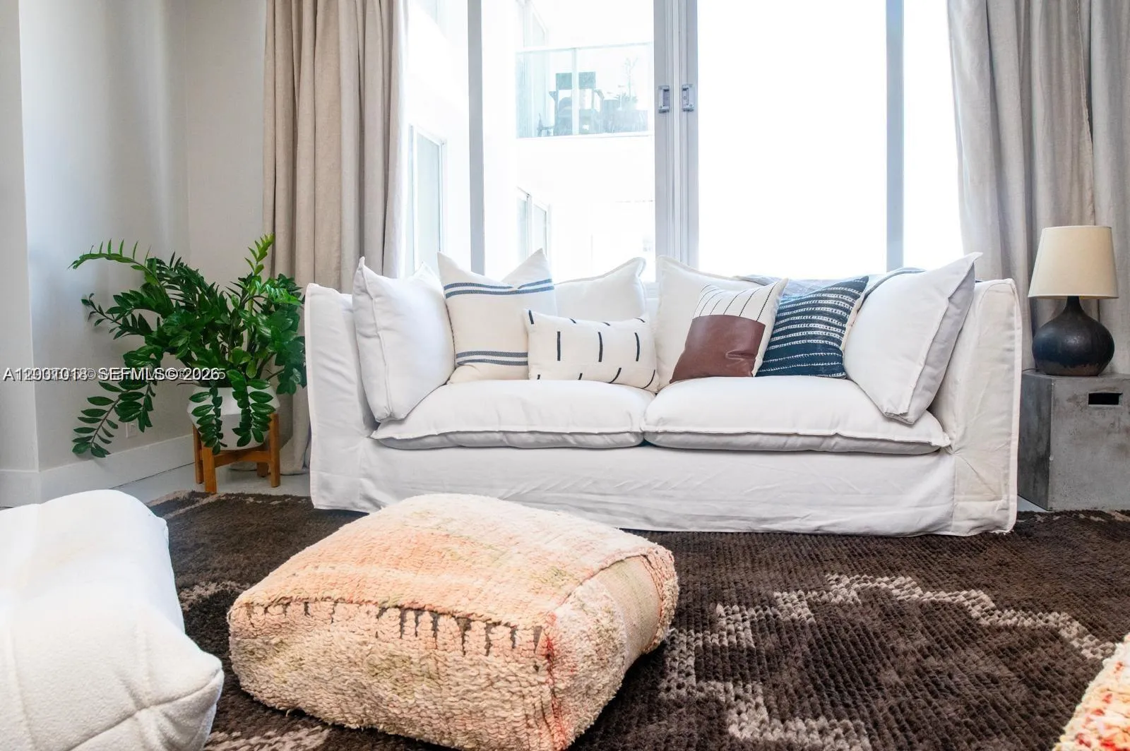 1000 West Ave 1504, Miami Beach, Florida 33139, Miami Beach, Florida 33139, ,1 BathroomBathrooms,Residential Lease,For Rent,1000 West Ave 1504, Miami Beach, Florida 33139,A12001018