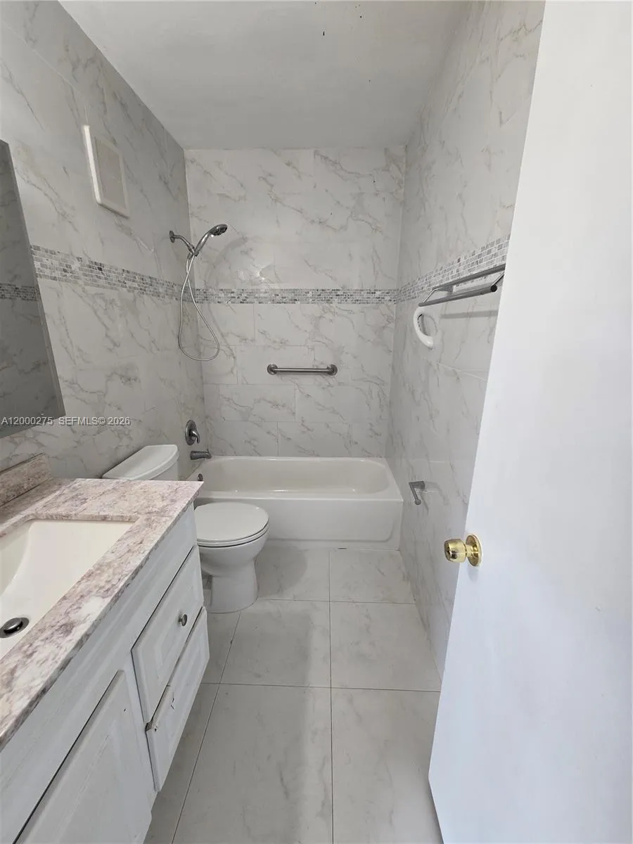 932 W 80th Pl, Hialeah, Florida 33014, Hialeah, Florida 33014, 3 Bedrooms Bedrooms, ,2 BathroomsBathrooms,Residential,For Sale,932 W 80th Pl, Hialeah, Florida 33014,A12000275