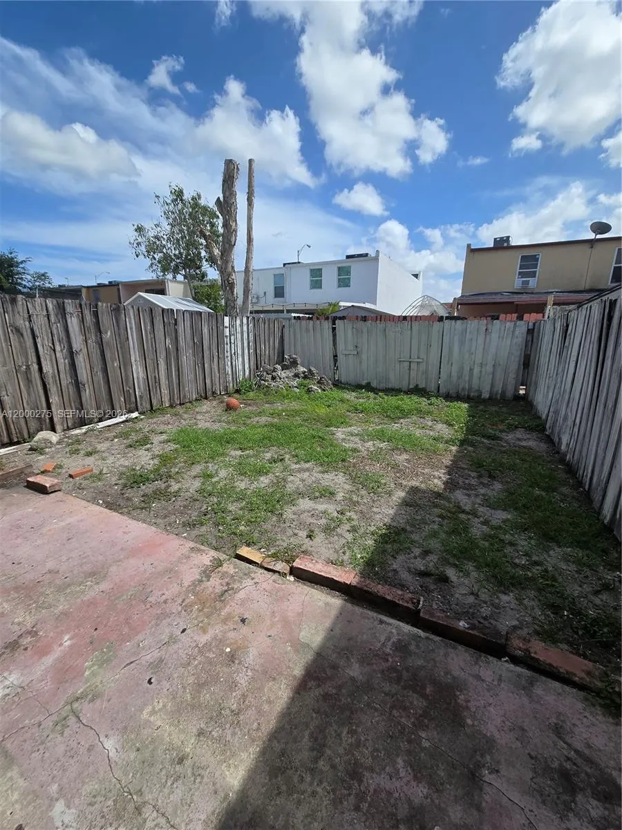 932 W 80th Pl, Hialeah, Florida 33014, Hialeah, Florida 33014, 3 Bedrooms Bedrooms, ,2 BathroomsBathrooms,Residential,For Sale,932 W 80th Pl, Hialeah, Florida 33014,A12000275