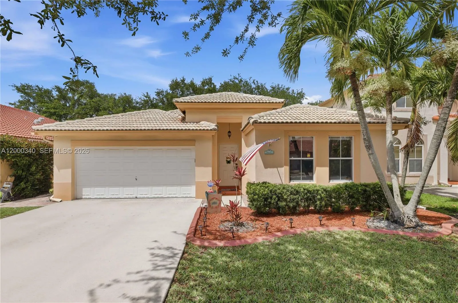 14033 N Cypress Cove Cir, Davie, Florida 33325, Davie, Florida 33325, 3 Bedrooms Bedrooms, ,2 BathroomsBathrooms,Residential,For Sale,14033 N Cypress Cove Cir, Davie, Florida 33325,A12000340