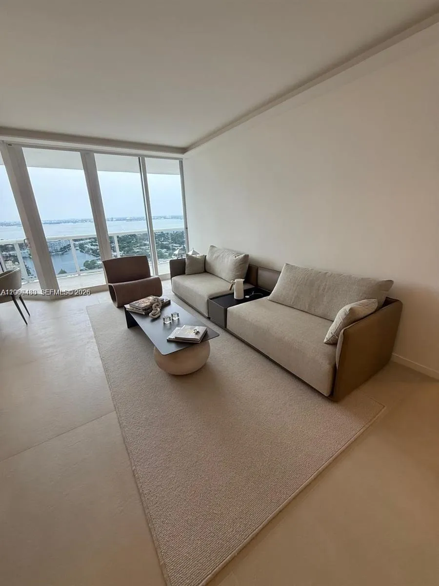 4775 Collins Ave 3706, Miami Beach, Florida 33140, Miami Beach, Florida 33140, 1 Bedroom Bedrooms, ,2 BathroomsBathrooms,Residential Lease,For Rent,4775 Collins Ave 3706, Miami Beach, Florida 33140,A12000483