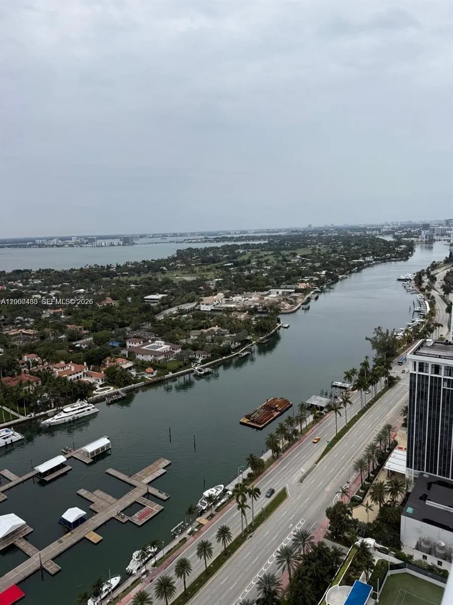 4775 Collins Ave 3706, Miami Beach, Florida 33140, Miami Beach, Florida 33140, 1 Bedroom Bedrooms, ,2 BathroomsBathrooms,Residential Lease,For Rent,4775 Collins Ave 3706, Miami Beach, Florida 33140,A12000483