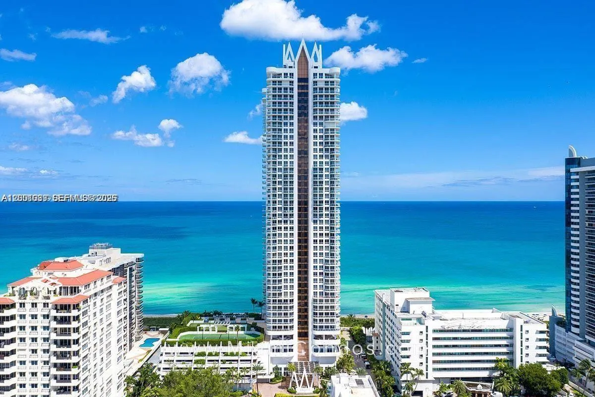 6365 Collins Ave 2710, Miami Beach, Florida 33141, Miami Beach, Florida 33141, 1 Bedroom Bedrooms, ,1 BathroomBathrooms,Residential Lease,For Rent,6365 Collins Ave 2710, Miami Beach, Florida 33141,A12001089