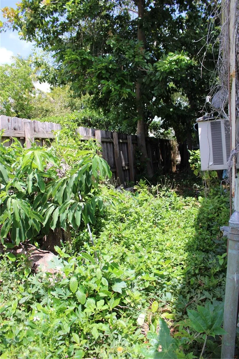 111 Nw 52nd St, Miami, Florida 33127, Miami, Florida 33127, ,Residential Income,For Sale,111 Nw 52nd St, Miami, Florida 33127,A12001092