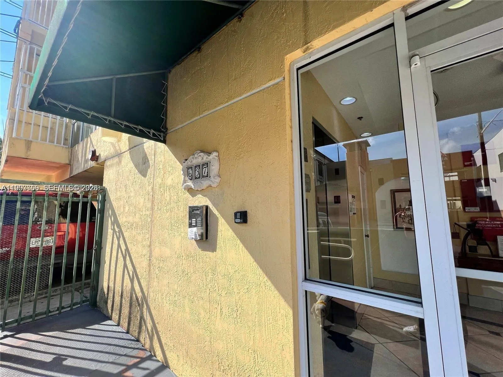 637 Sw 3rd St 306, Miami, Florida 33130, Miami, Florida 33130, 2 Bedrooms Bedrooms, ,2 BathroomsBathrooms,Residential Lease,For Rent,637 Sw 3rd St 306, Miami, Florida 33130,A11997766