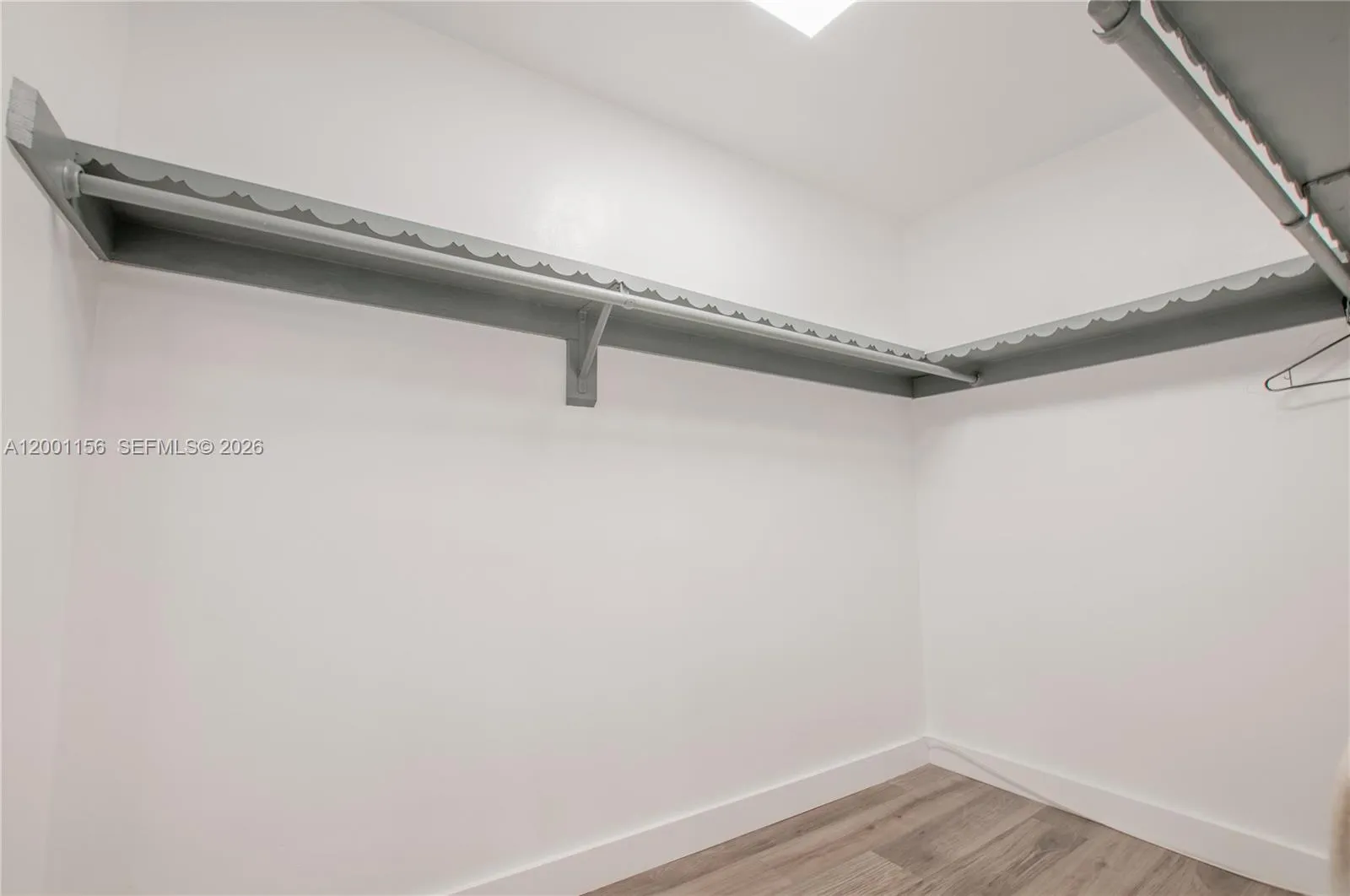 300 S Luna Ct 2, Hollywood, Florida 33021, Hollywood, Florida 33021, 2 Bedrooms Bedrooms, ,2 BathroomsBathrooms,Residential,For Sale,300 S Luna Ct 2, Hollywood, Florida 33021,A12001156