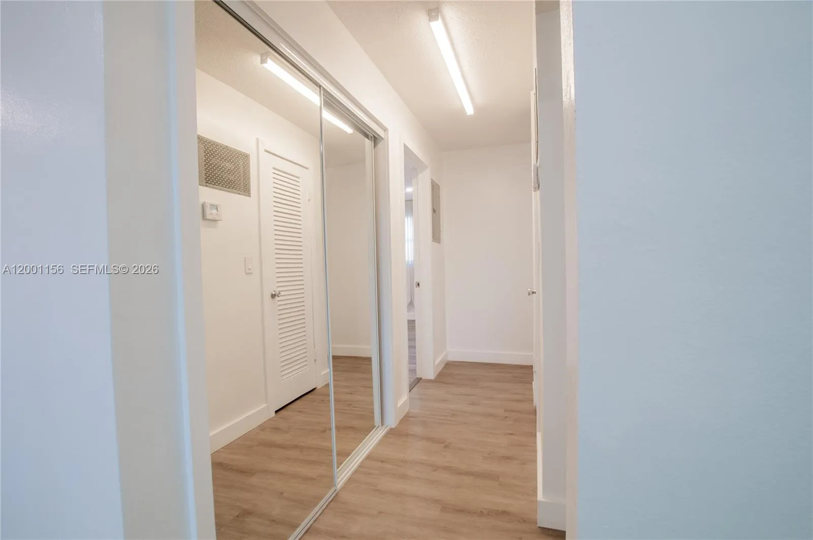 300 S Luna Ct 2, Hollywood, Florida 33021, Hollywood, Florida 33021, 2 Bedrooms Bedrooms, ,2 BathroomsBathrooms,Residential,For Sale,300 S Luna Ct 2, Hollywood, Florida 33021,A12001156