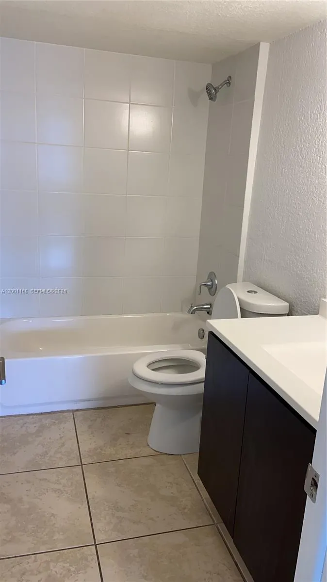 Miami, Florida 33162, 1 Bedroom Bedrooms, ,1 BathroomBathrooms,Residential,For Sale,A12001160