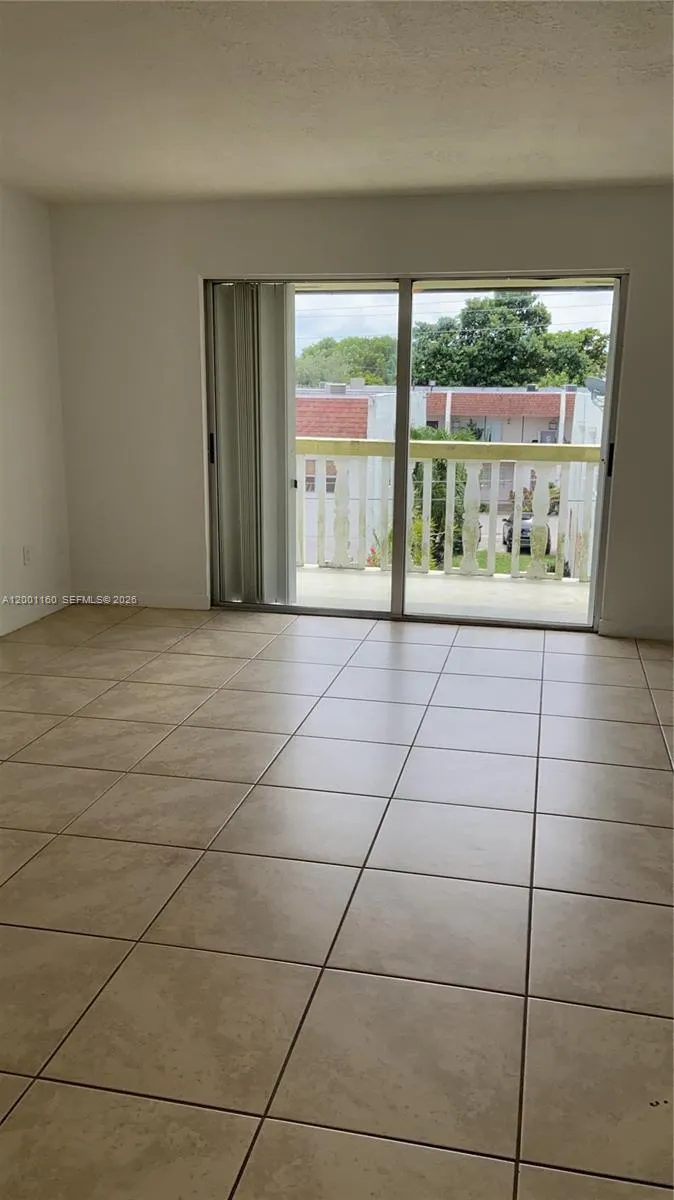 Miami, Florida 33162, 1 Bedroom Bedrooms, ,1 BathroomBathrooms,Residential,For Sale,A12001160