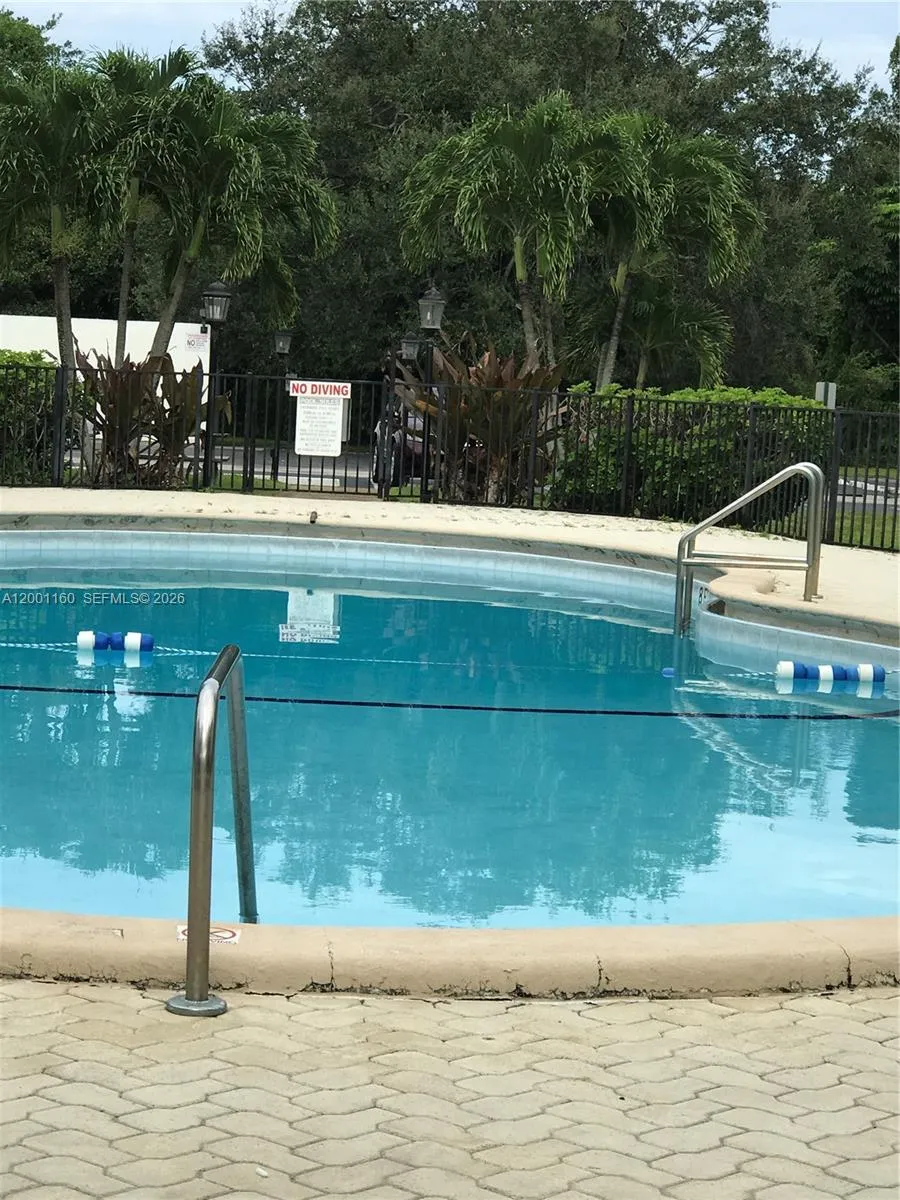 Miami, Florida 33162, 1 Bedroom Bedrooms, ,1 BathroomBathrooms,Residential,For Sale,A12001160