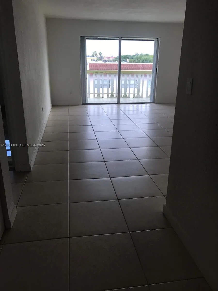 Miami, Florida 33162, 1 Bedroom Bedrooms, ,1 BathroomBathrooms,Residential,For Sale,A12001160