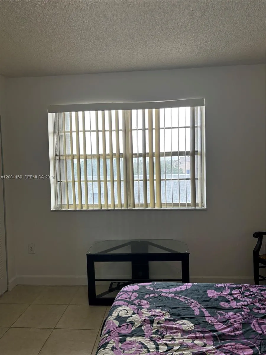 10900 Sw 104th St 303, Miami, Florida 33176, Miami, Florida 33176, 2 Bedrooms Bedrooms, ,1 BathroomBathrooms,Residential,For Sale,10900 Sw 104th St 303, Miami, Florida 33176,A12001169