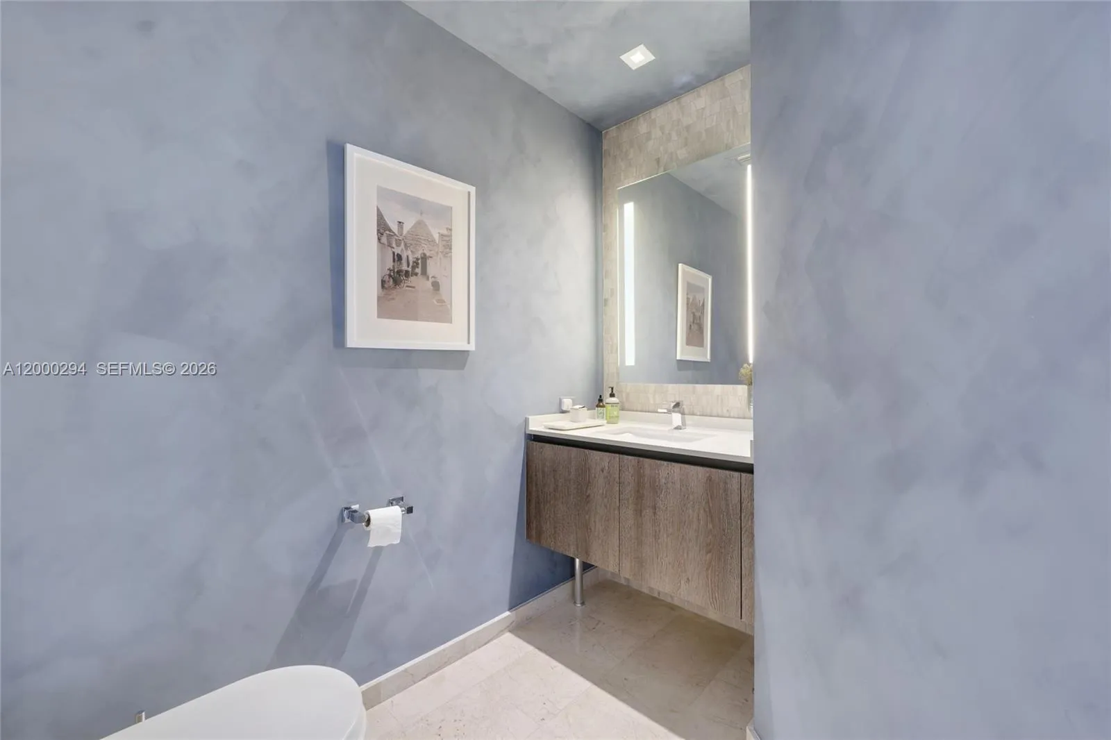 88 Sw 7th St 2602, Miami, Florida 33130, Miami, Florida 33130, 3 Bedrooms Bedrooms, ,3 BathroomsBathrooms,Residential,For Sale,88 Sw 7th St 2602, Miami, Florida 33130,A12000294