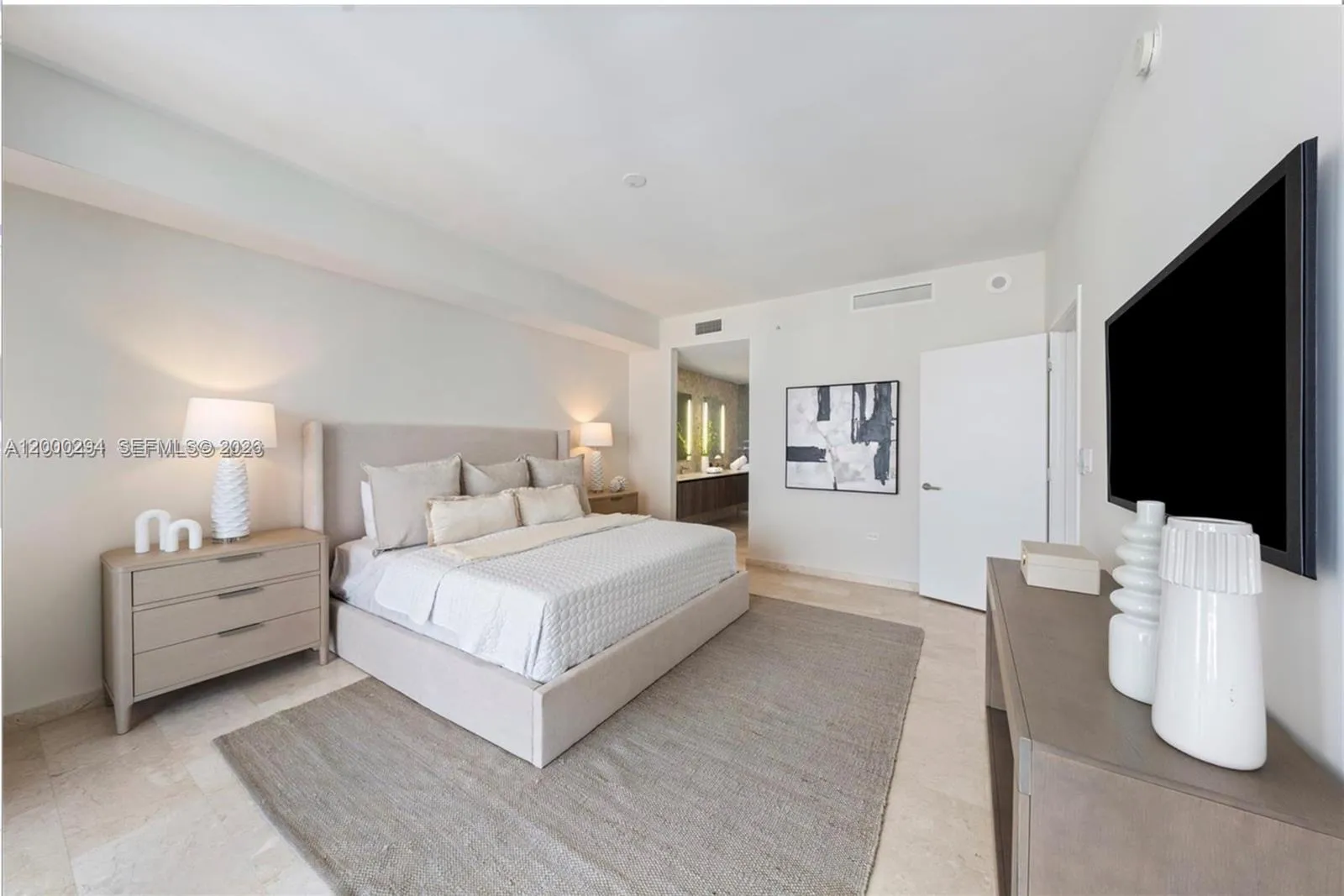 88 Sw 7th St 2602, Miami, Florida 33130, Miami, Florida 33130, 3 Bedrooms Bedrooms, ,3 BathroomsBathrooms,Residential,For Sale,88 Sw 7th St 2602, Miami, Florida 33130,A12000294