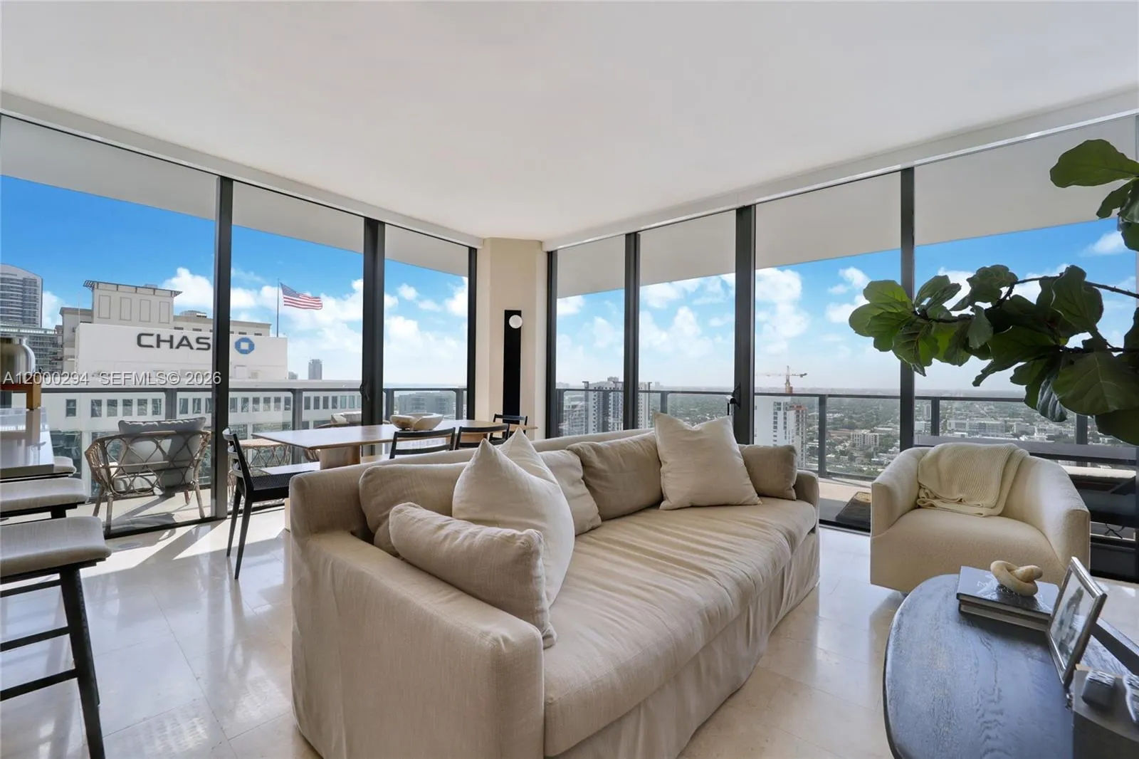 88 Sw 7th St 2602, Miami, Florida 33130, Miami, Florida 33130, 3 Bedrooms Bedrooms, ,3 BathroomsBathrooms,Residential,For Sale,88 Sw 7th St 2602, Miami, Florida 33130,A12000294