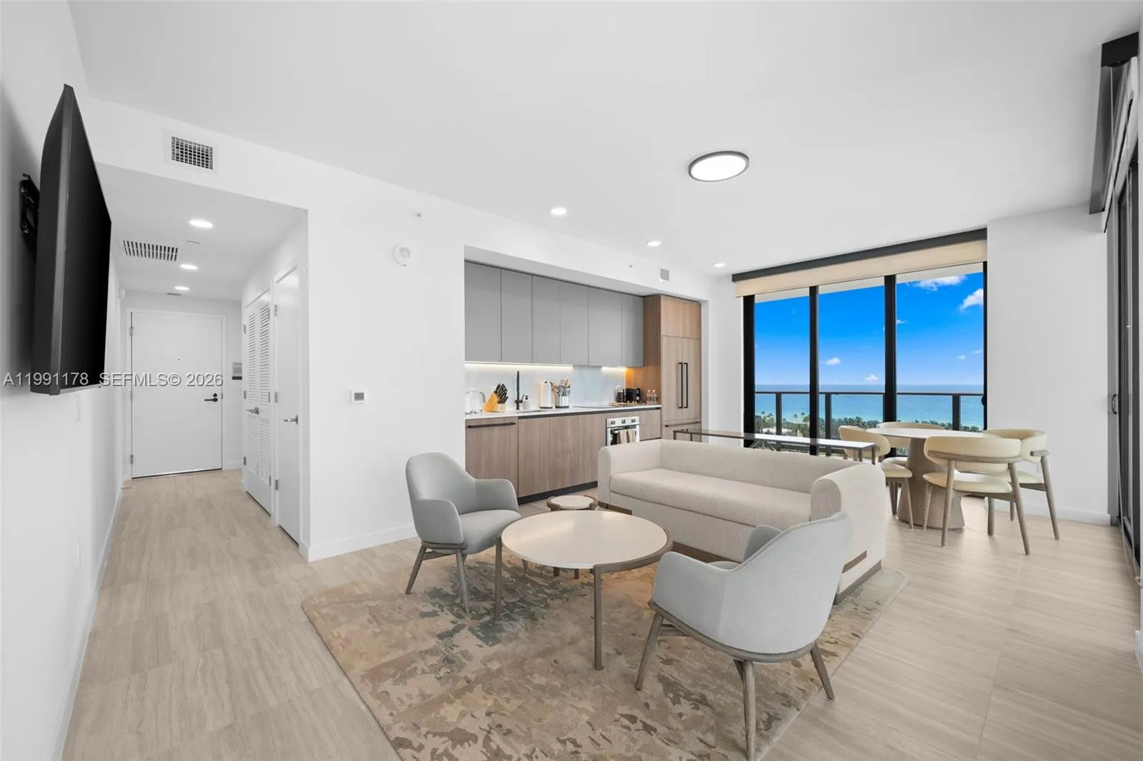 580 72nd St 1402, Miami Beach, Florida 33141, Miami Beach, Florida 33141, 2 Bedrooms Bedrooms, ,2 BathroomsBathrooms,Residential,For Sale,580 72nd St 1402, Miami Beach, Florida 33141,A11991178