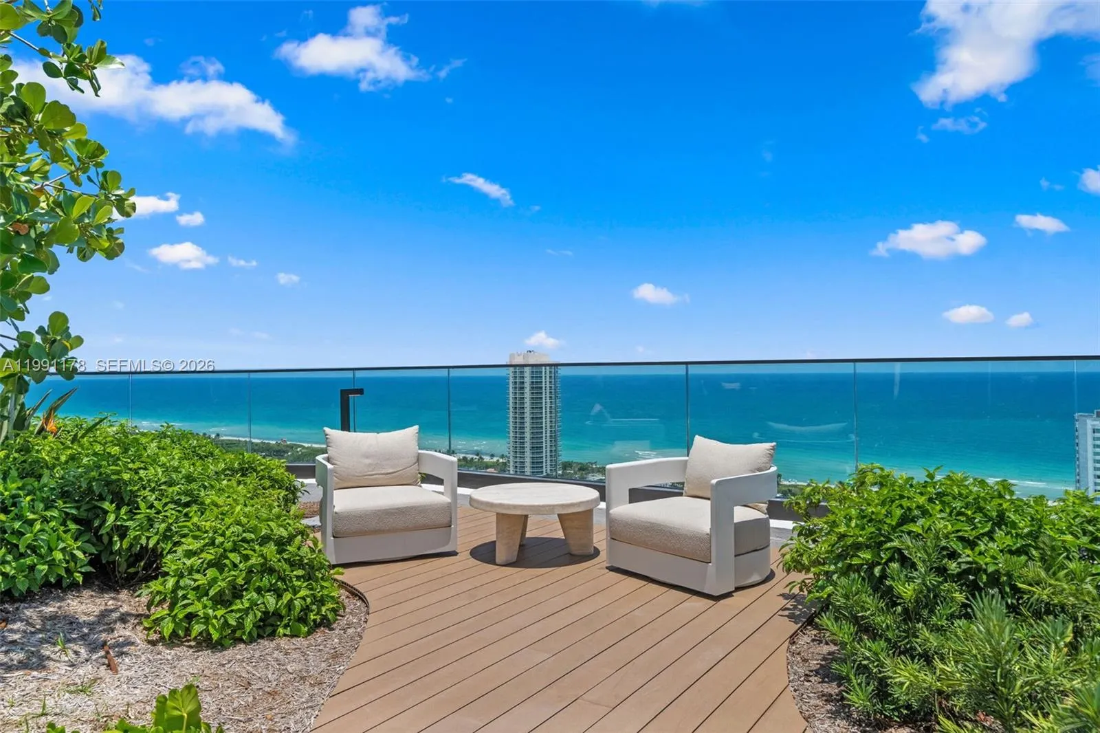 580 72nd St 1402, Miami Beach, Florida 33141, Miami Beach, Florida 33141, 2 Bedrooms Bedrooms, ,2 BathroomsBathrooms,Residential,For Sale,580 72nd St 1402, Miami Beach, Florida 33141,A11991178