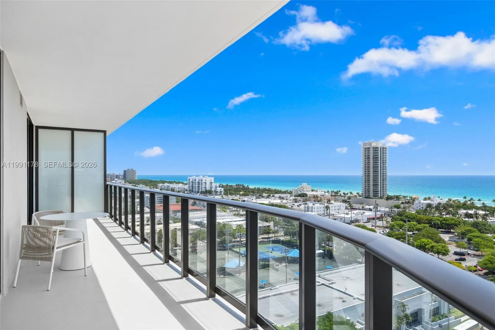 580 72nd St 1402, Miami Beach, Florida 33141, Miami Beach, Florida 33141, 2 Bedrooms Bedrooms, ,2 BathroomsBathrooms,Residential,For Sale,580 72nd St 1402, Miami Beach, Florida 33141,A11991178