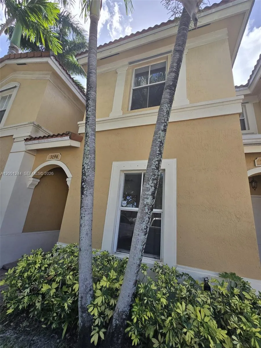 Miramar, Florida 33027, 3 Bedrooms Bedrooms, ,3 BathroomsBathrooms,Residential Lease,For Rent,A12001244