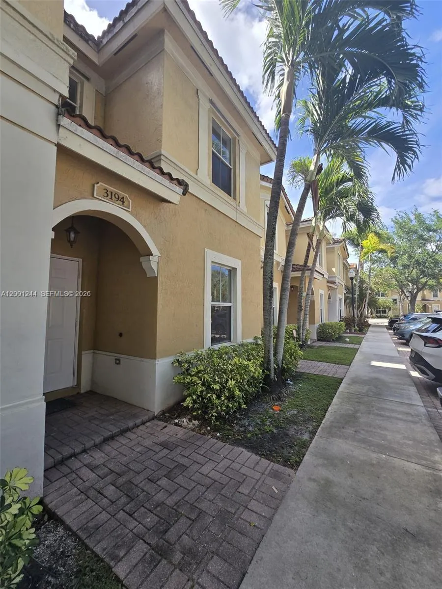 Miramar, Florida 33027, 3 Bedrooms Bedrooms, ,3 BathroomsBathrooms,Residential Lease,For Rent,A12001244