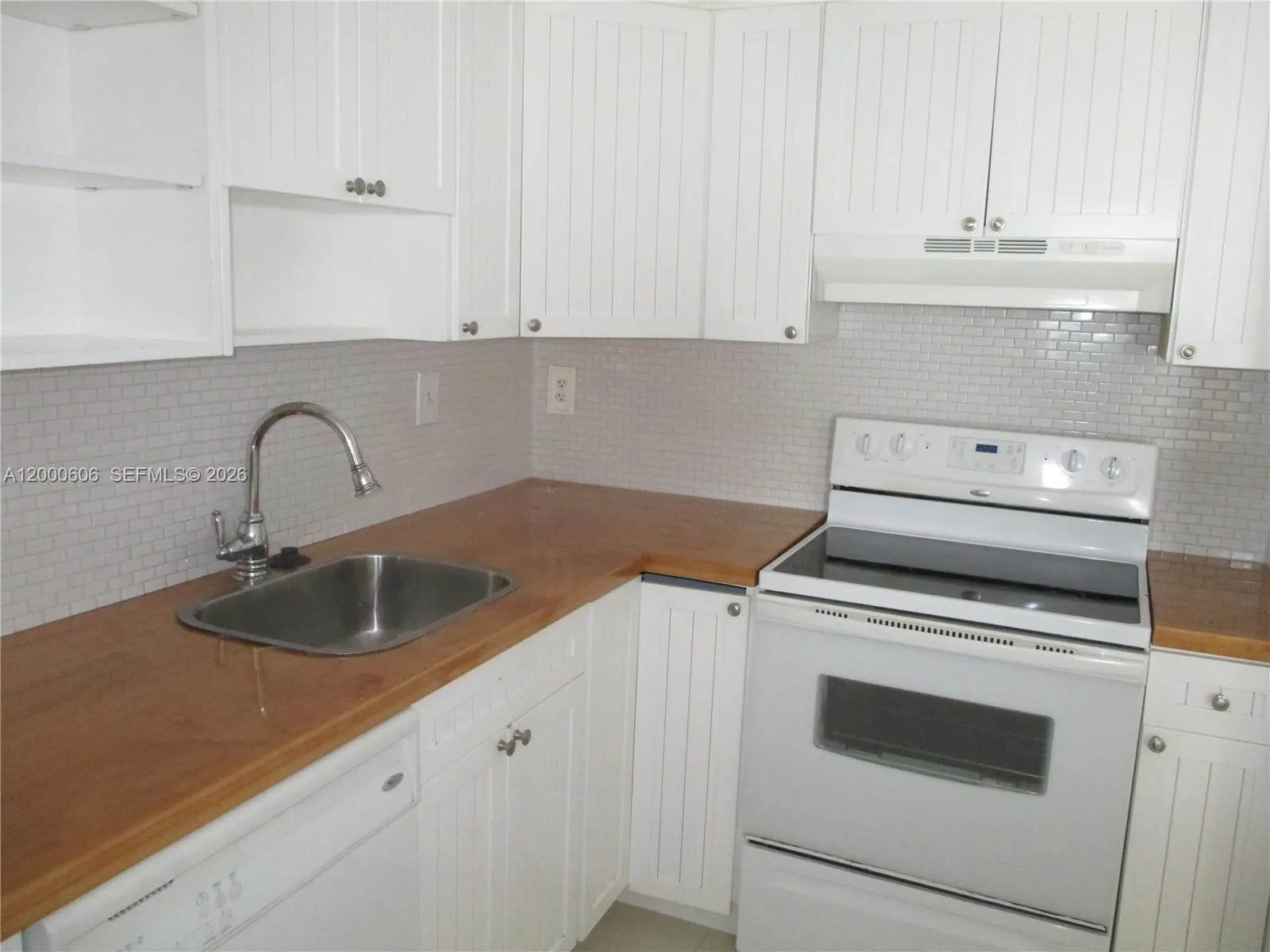 1865 Brickell Ave A1207, Miami, Florida 33129, Miami, Florida 33129, 1 Bedroom Bedrooms, ,1 BathroomBathrooms,Residential Lease,For Rent,1865 Brickell Ave A1207, Miami, Florida 33129,A12000606