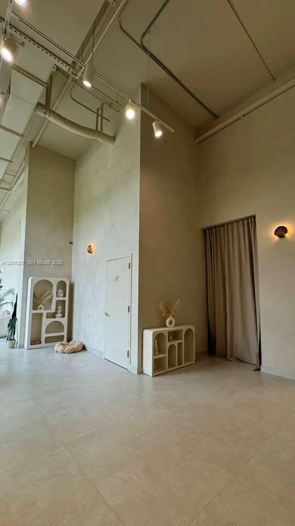 2820 Ne 214th St, Aventura, Florida 33180, Aventura, Florida 33180, ,Business Opportunity,For Sale,2820 Ne 214th St, Aventura, Florida 33180,A12001201