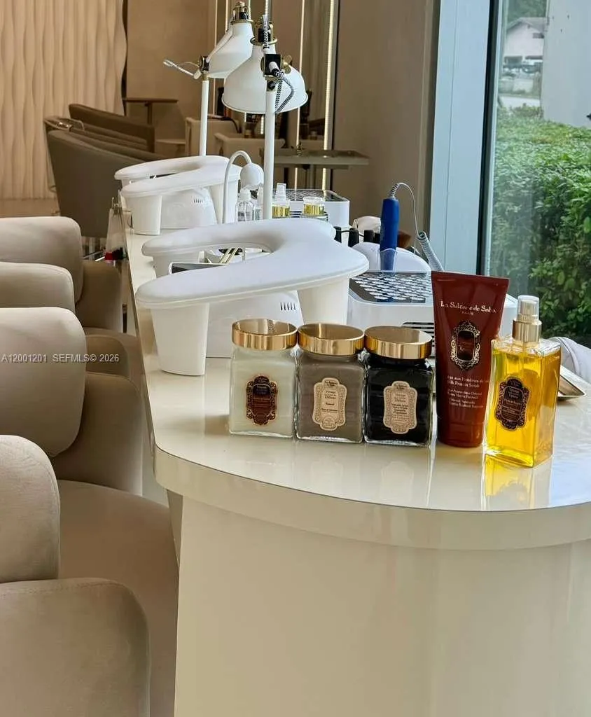 2820 Ne 214th St, Aventura, Florida 33180, Aventura, Florida 33180, ,Business Opportunity,For Sale,2820 Ne 214th St, Aventura, Florida 33180,A12001201