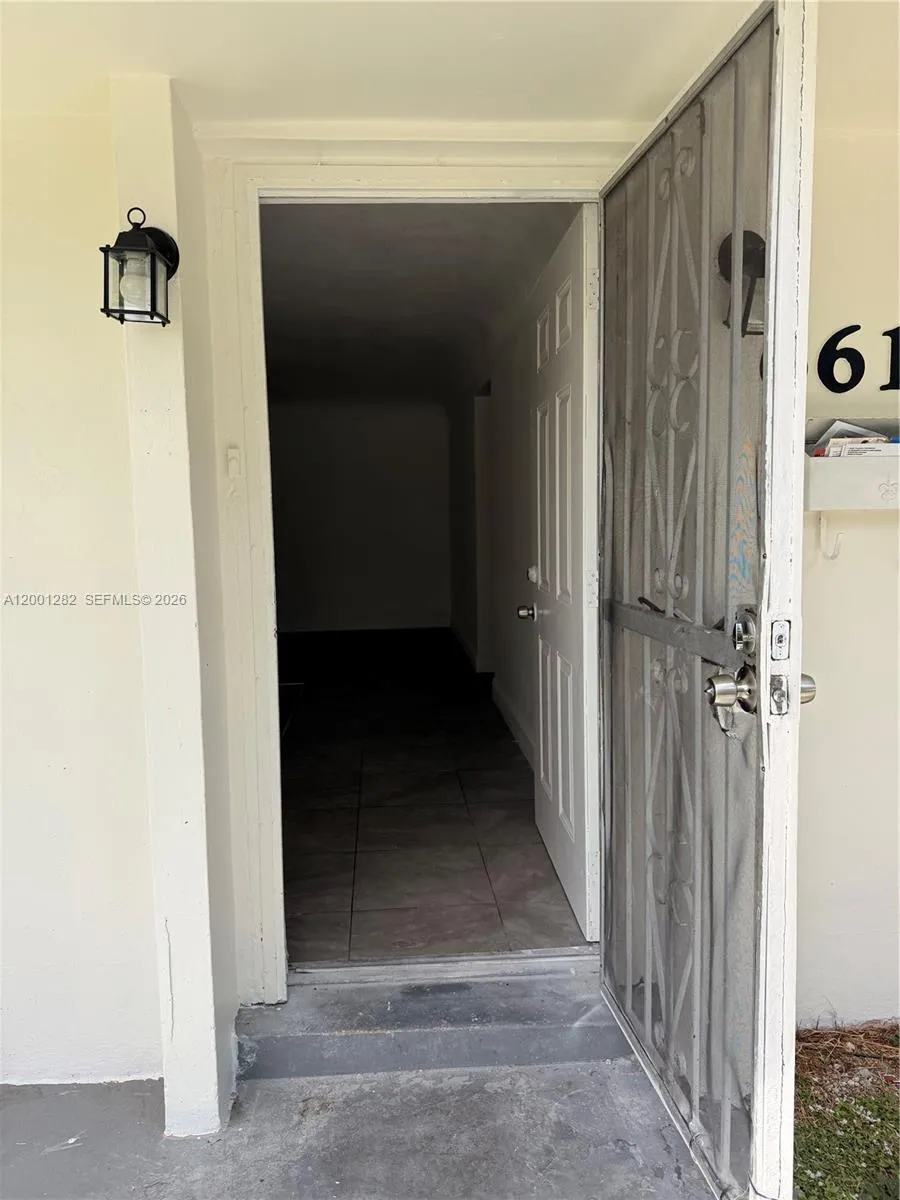 6613 Evergreen Dr A, Miramar, Florida 33023, Miramar, Florida 33023, 2 Bedrooms Bedrooms, ,1 BathroomBathrooms,Residential Lease,For Rent,6613 Evergreen Dr A, Miramar, Florida 33023,A12001282 6613 Evergreen Dr A, Miramar, Florida 33023, Miramar, Florida 33023, 2 Bedrooms Bedrooms, ,1 BathroomBathrooms,Residential Lease,For Rent,6613 Evergreen Dr A, Miramar, Florida 33023,A12001282