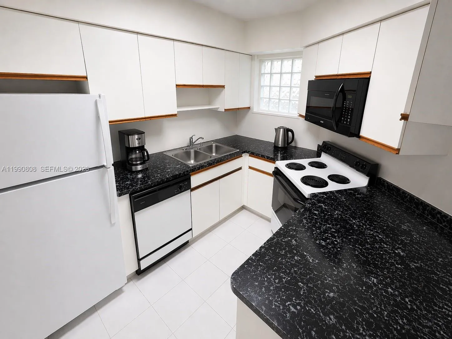 9156 Collins Ave 107, Surfside, Florida 33154, Surfside, Florida 33154, 1 Bedroom Bedrooms, ,1 BathroomBathrooms,Residential,For Sale,9156 Collins Ave 107, Surfside, Florida 33154,A11990808