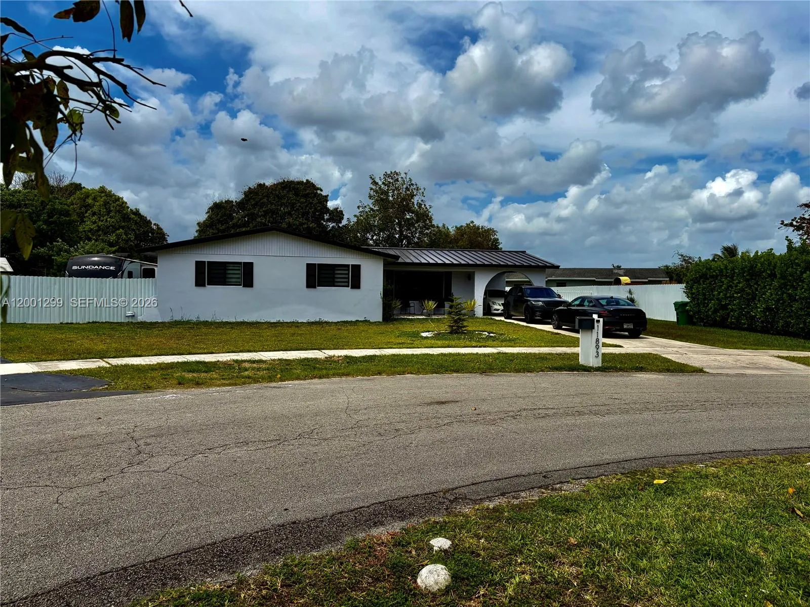 11893 Sw 197th St, Miami, Florida 33177, Miami, Florida 33177, 4 Bedrooms Bedrooms, ,2 BathroomsBathrooms,Residential,For Sale,11893 Sw 197th St, Miami, Florida 33177,A12001299