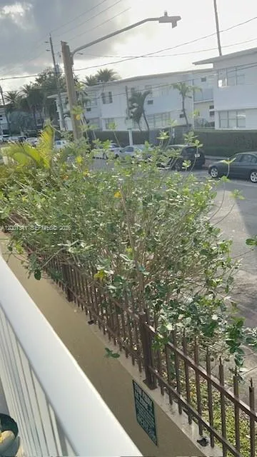 7830 Dickens Ave 203, Miami Beach, Florida 33141, Miami Beach, Florida 33141, 1 Bedroom Bedrooms, ,1 BathroomBathrooms,Residential,For Sale,7830 Dickens Ave 203, Miami Beach, Florida 33141,A12001311