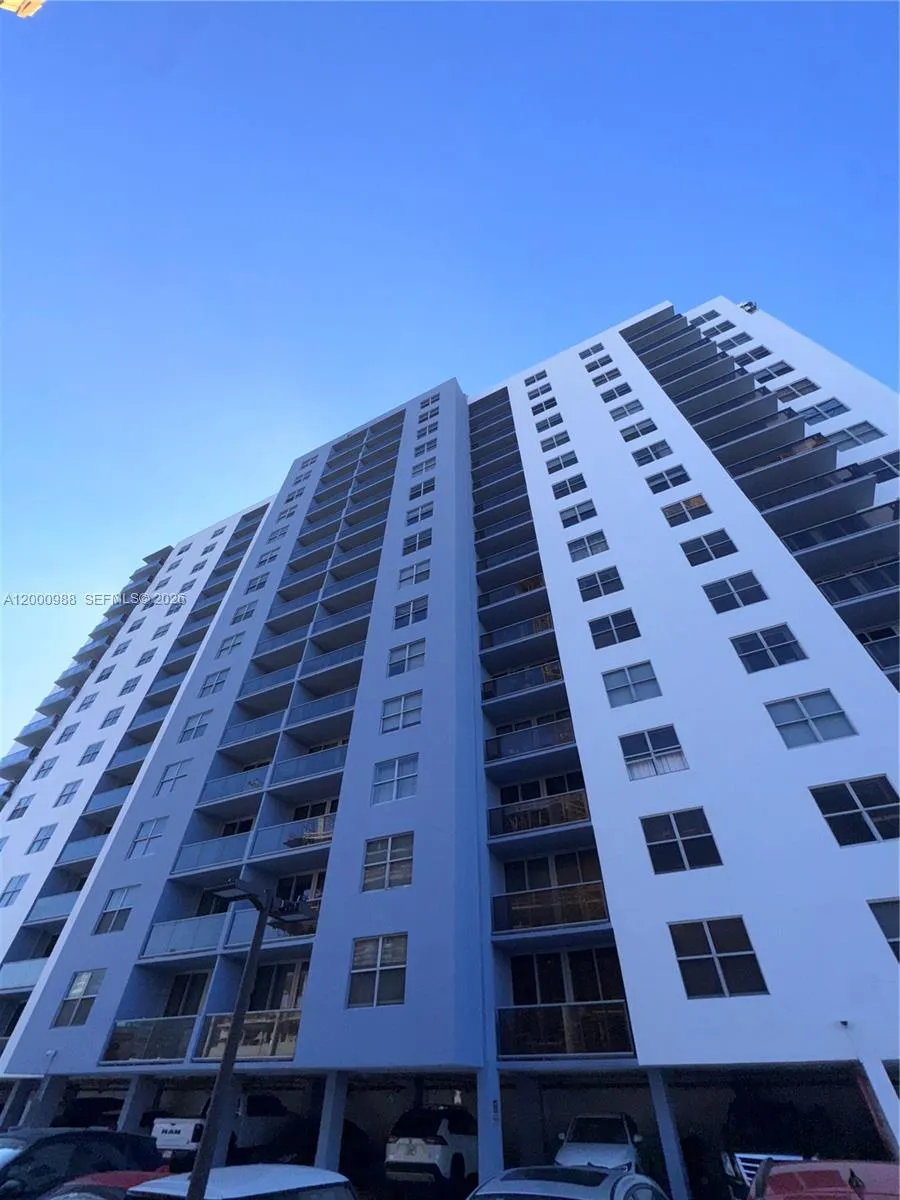 401 Ne 69th St 607, Miami Beach, Florida 33141, Miami Beach, Florida 33141, 1 Bedroom Bedrooms, ,1 BathroomBathrooms,Residential Lease,For Rent,401 Ne 69th St 607, Miami Beach, Florida 33141,A12000988