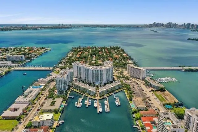 7900 Harbor Island Dr 704, North Bay Village, Flor, North Bay Village, Florida 33141, 2 Bedrooms Bedrooms, ,2 BathroomsBathrooms,Residential Lease,For Rent,7900 Harbor Island Dr 704, North Bay Village, Flor,A12001333