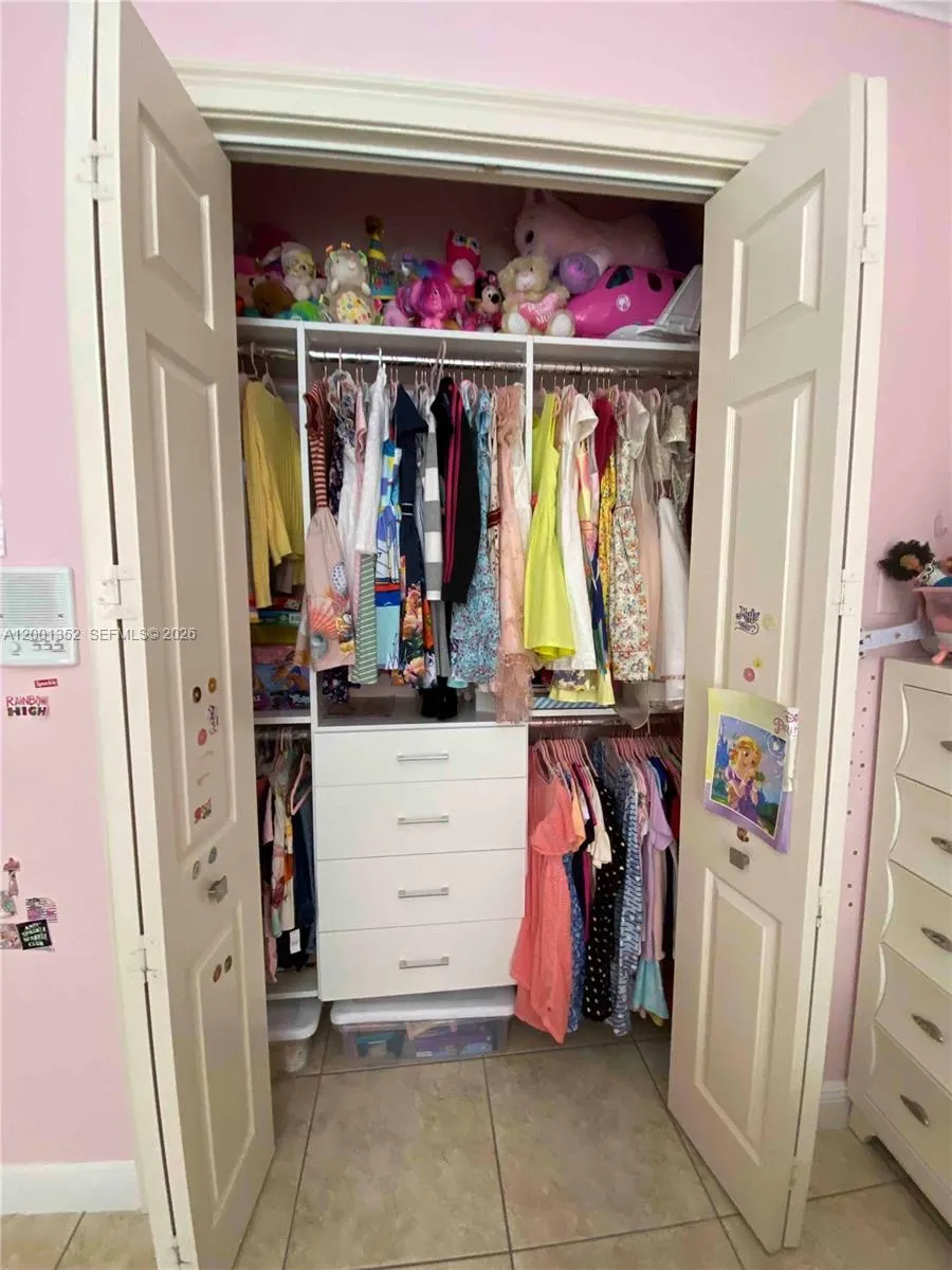 14302 Sw 15th St, Miami, Florida 33184, Miami, Florida 33184, 4 Bedrooms Bedrooms, ,3 BathroomsBathrooms,Residential Lease,For Rent,14302 Sw 15th St, Miami, Florida 33184,A12001352