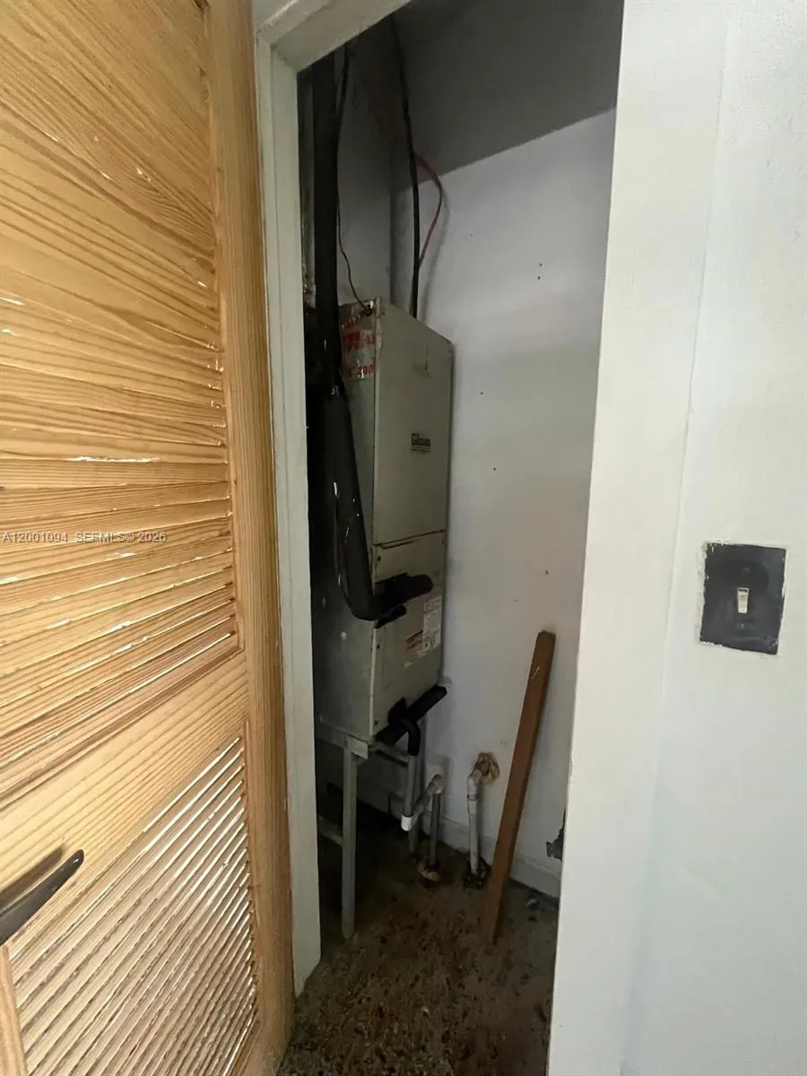 3180 Nw 19th Ave, Miami, Florida 33142, Miami, Florida 33142, ,Residential Income,For Sale,3180 Nw 19th Ave, Miami, Florida 33142,A12001094