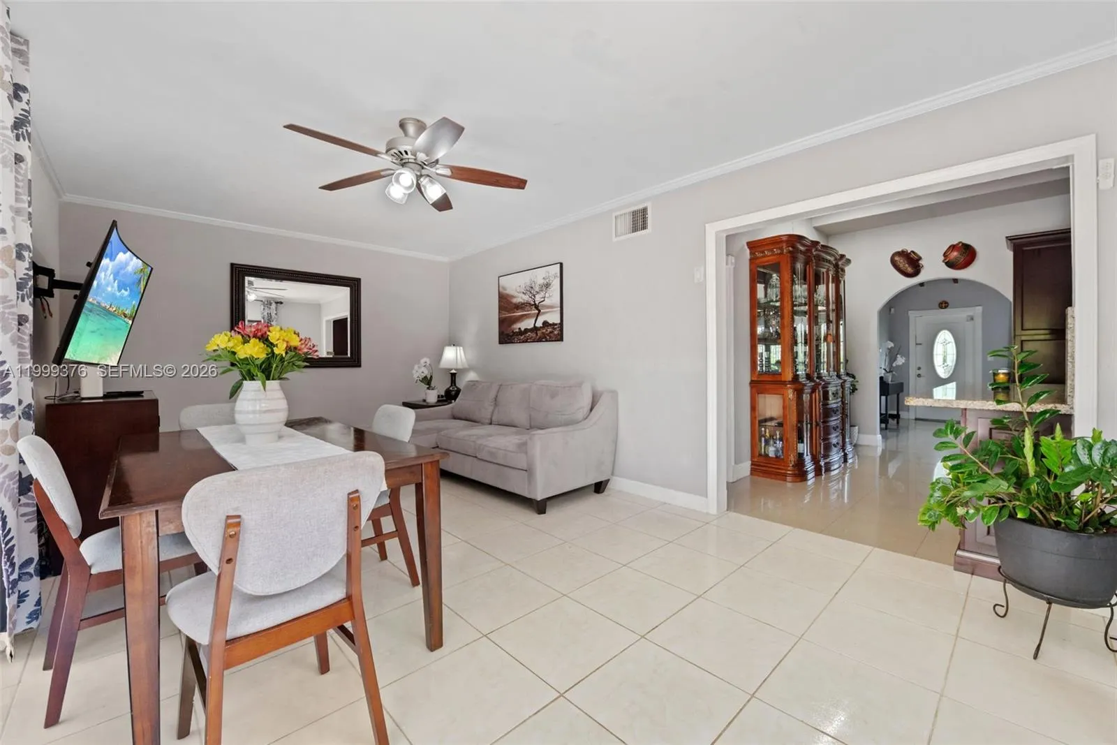 911 Sw 51st Ave, Plantation, Florida 33317, Plantation, Florida 33317, 3 Bedrooms Bedrooms, ,2 BathroomsBathrooms,Residential,For Sale,911 Sw 51st Ave, Plantation, Florida 33317,A11999376