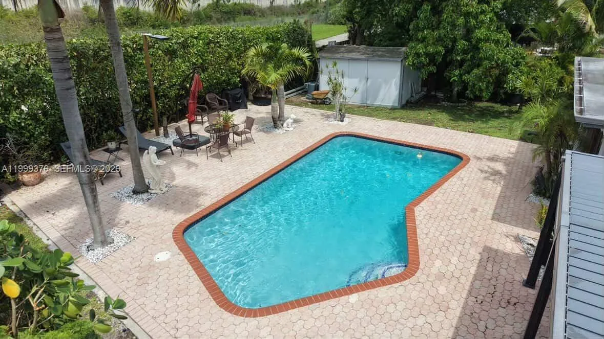 911 Sw 51st Ave, Plantation, Florida 33317, Plantation, Florida 33317, 3 Bedrooms Bedrooms, ,2 BathroomsBathrooms,Residential,For Sale,911 Sw 51st Ave, Plantation, Florida 33317,A11999376