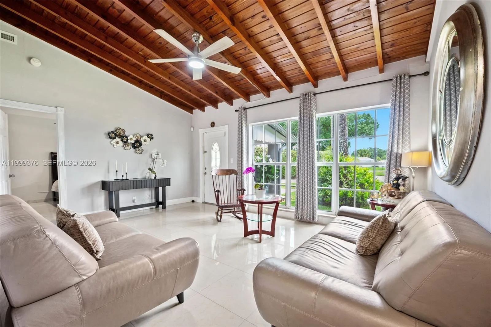 911 Sw 51st Ave, Plantation, Florida 33317, Plantation, Florida 33317, 3 Bedrooms Bedrooms, ,2 BathroomsBathrooms,Residential,For Sale,911 Sw 51st Ave, Plantation, Florida 33317,A11999376