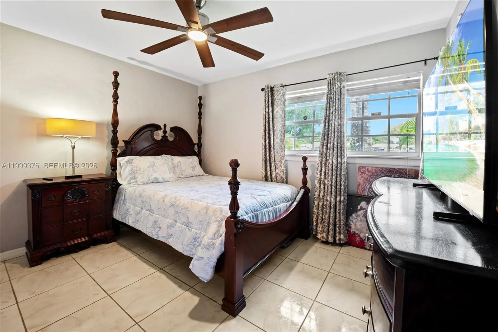 911 Sw 51st Ave, Plantation, Florida 33317, Plantation, Florida 33317, 3 Bedrooms Bedrooms, ,2 BathroomsBathrooms,Residential,For Sale,911 Sw 51st Ave, Plantation, Florida 33317,A11999376