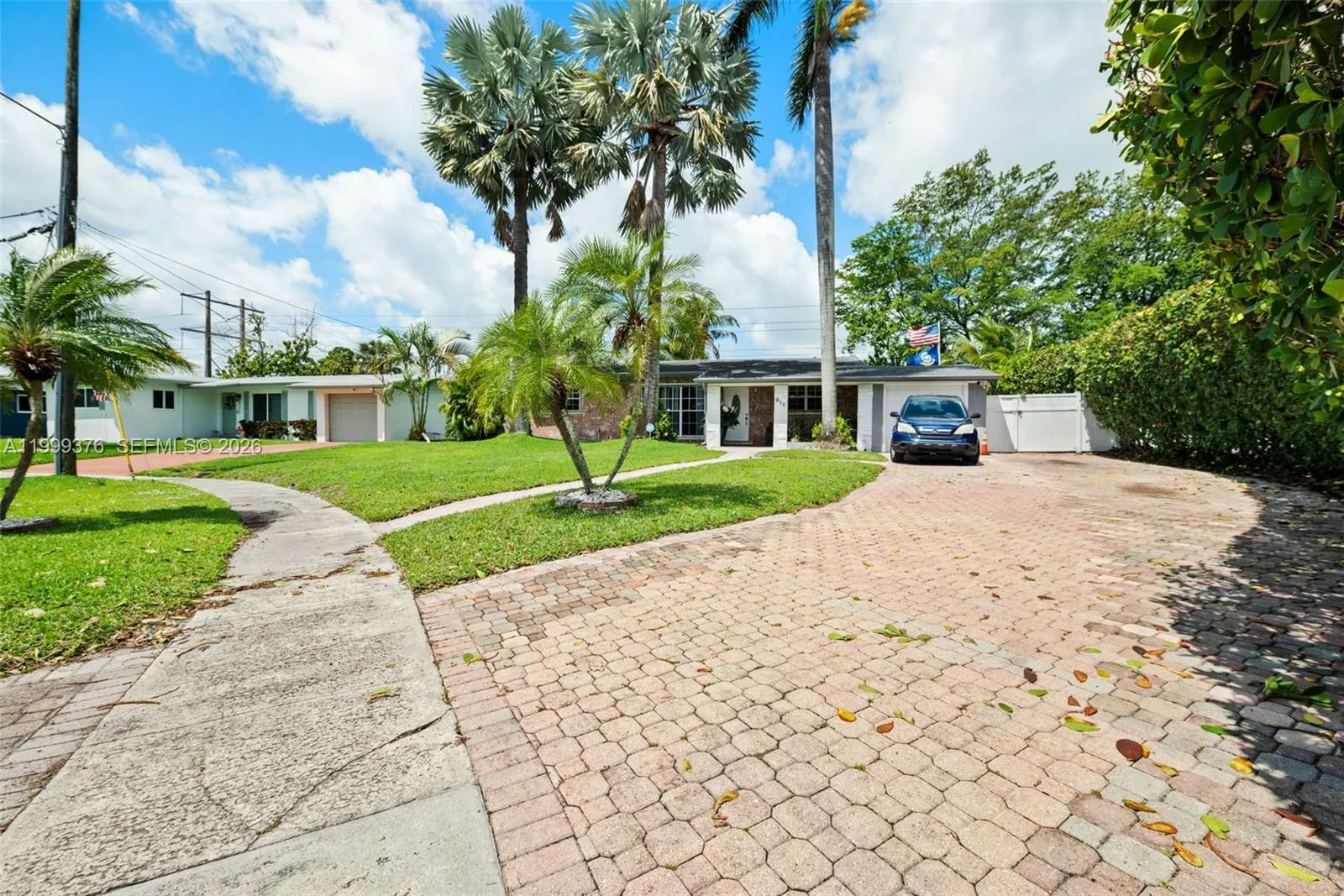 911 Sw 51st Ave, Plantation, Florida 33317, Plantation, Florida 33317, 3 Bedrooms Bedrooms, ,2 BathroomsBathrooms,Residential,For Sale,911 Sw 51st Ave, Plantation, Florida 33317,A11999376