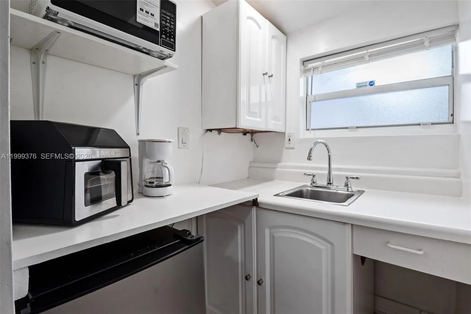 911 Sw 51st Ave, Plantation, Florida 33317, Plantation, Florida 33317, 3 Bedrooms Bedrooms, ,2 BathroomsBathrooms,Residential,For Sale,911 Sw 51st Ave, Plantation, Florida 33317,A11999376