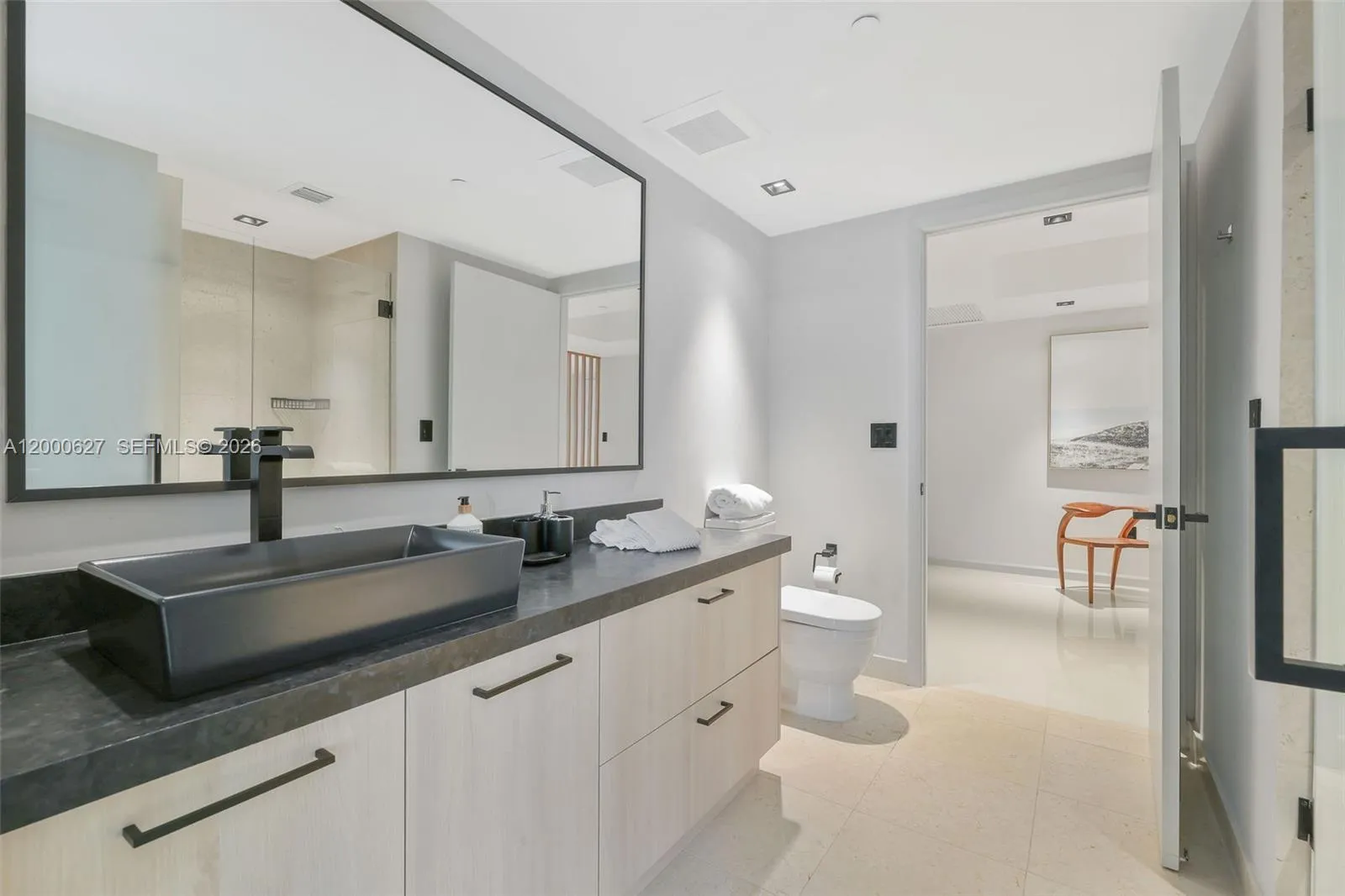 465 Brickell Ave 1805, Miami, Florida 33131, Miami, Florida 33131, 2 Bedrooms Bedrooms, ,2 BathroomsBathrooms,Residential Lease,For Rent,465 Brickell Ave 1805, Miami, Florida 33131,A12000627